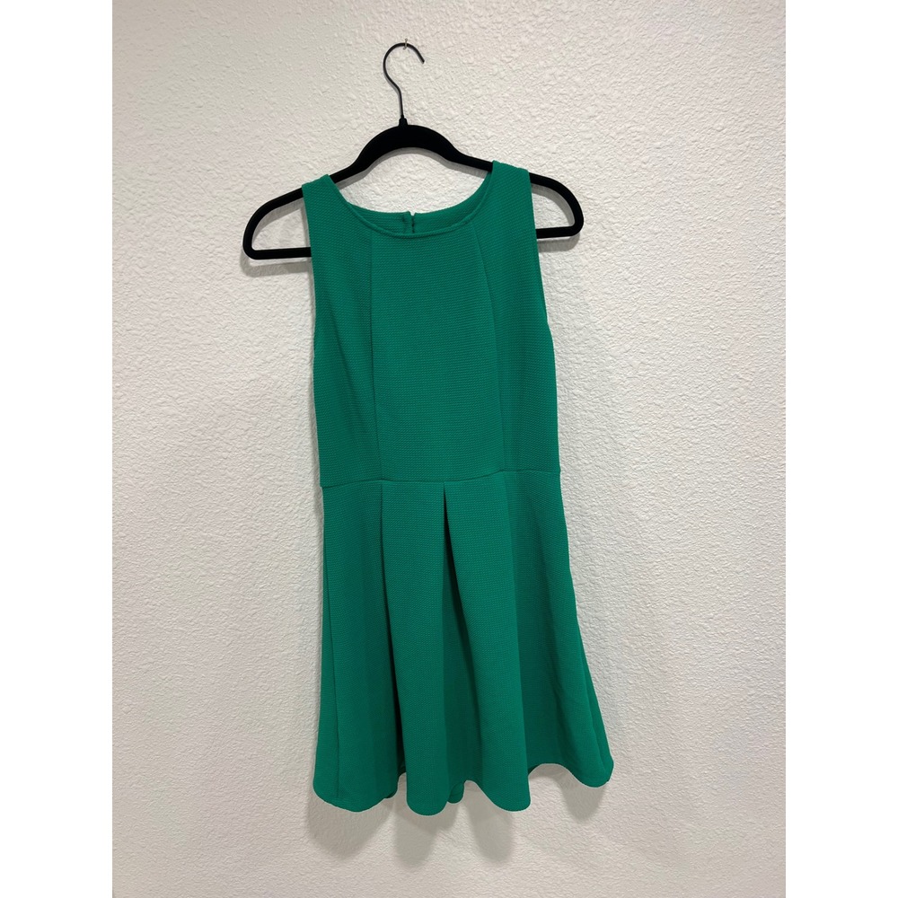Green Textured Knit Sleeveless Cutout Back Fit and Flare Mini Dress